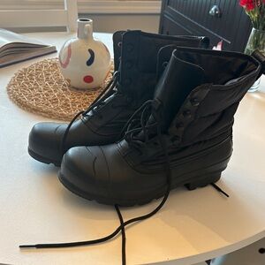 Hunter Black Lace Up Boots